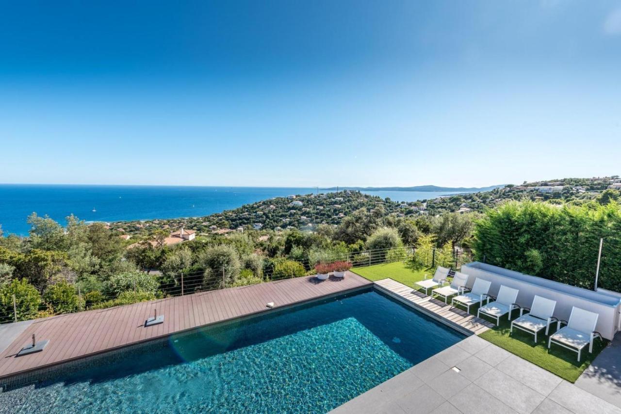Vue Panoramique Sur La Baie De St Tropez Villa Les Issambres Eksteriør bilde